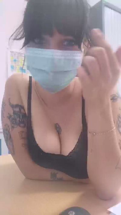 Cleopatra_Candy live from France