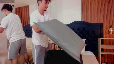 CristhoSterling live from Colombia