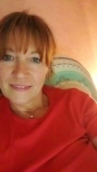 Cumonme17 live from United Kingdom