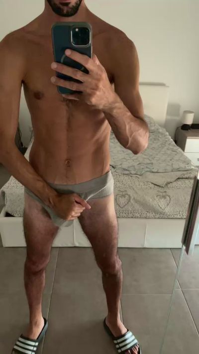 Curtis7899 live from Italy