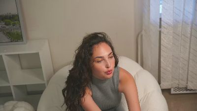 DaliaMockbee live from United States