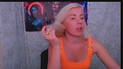 DaraDex_ live from United States