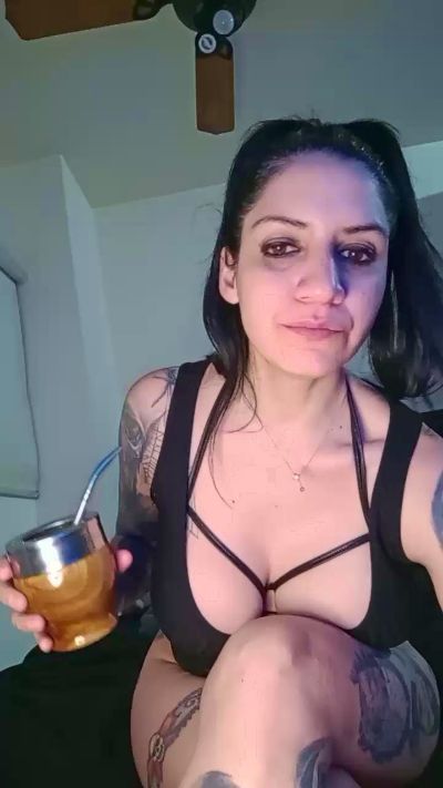 DarkWolf689 live from Argentina