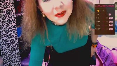 Delicecatmyau live from Ukraine