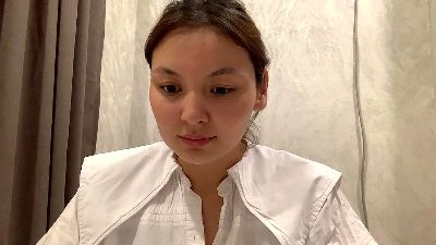 DelilaPeroff live from France