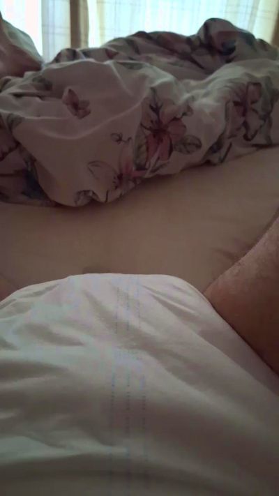 Diaperlover2025 live from United Kingdom