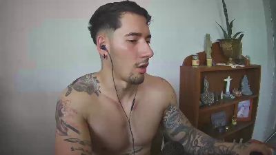Dylan_benett_ live from Venezuela