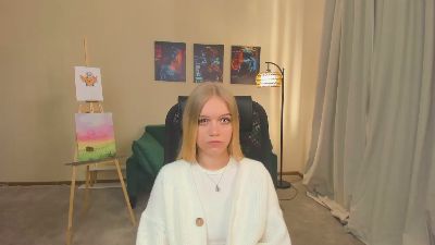 EliciaKrissie live from France