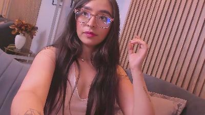 Eva_Macalliter live from Colombia