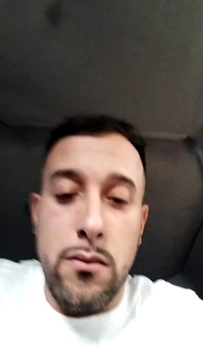 Gatinho_spain live from Spain