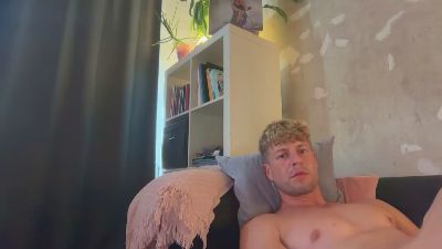 Heikhoe69 live from Germany