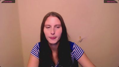 IlariaDex_ live from United States