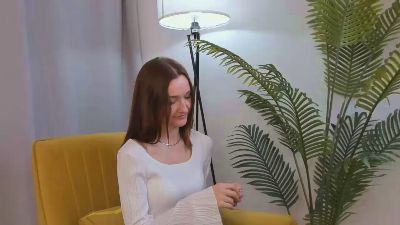 InaHires live from France
