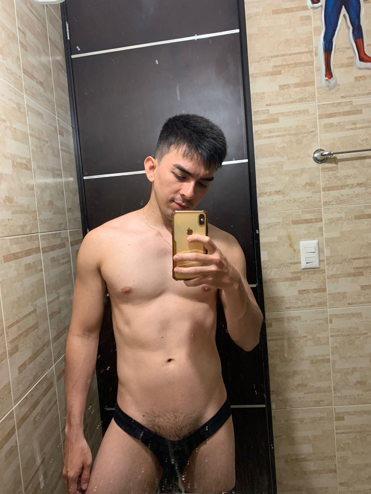 Jhei_latin live from Colombia