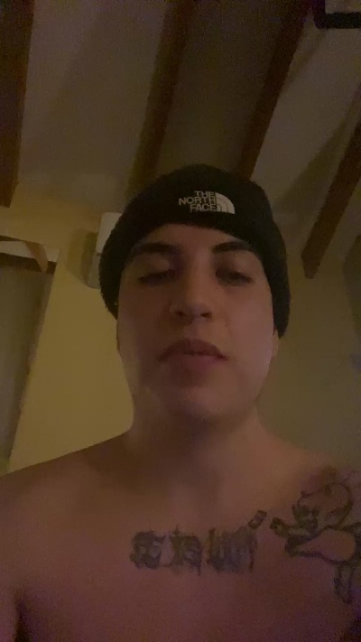 Johnii live from Chile