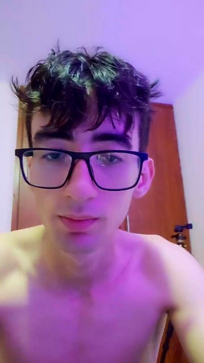 JoyBoy2003 live from Colombia