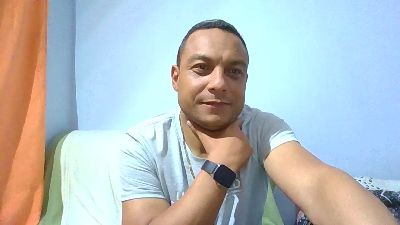 Juanchovergon22 live from Colombia
