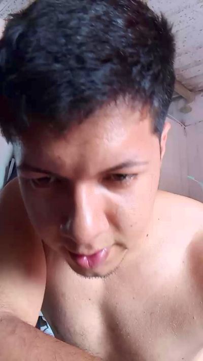 Juankafelipel live from Colombia