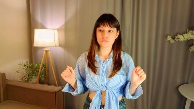 JullieRiley live from Estonia