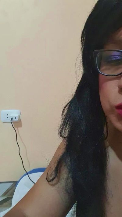 KarolayKaro live from Peru