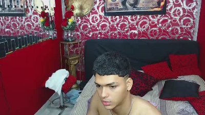 LATINBOYSPEIN live from Colombia