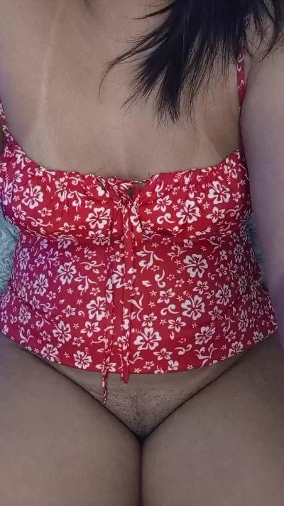 Lailamello live from Brazil