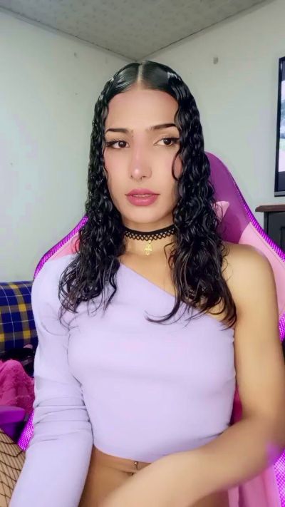 Lanna_horny live from Colombia
