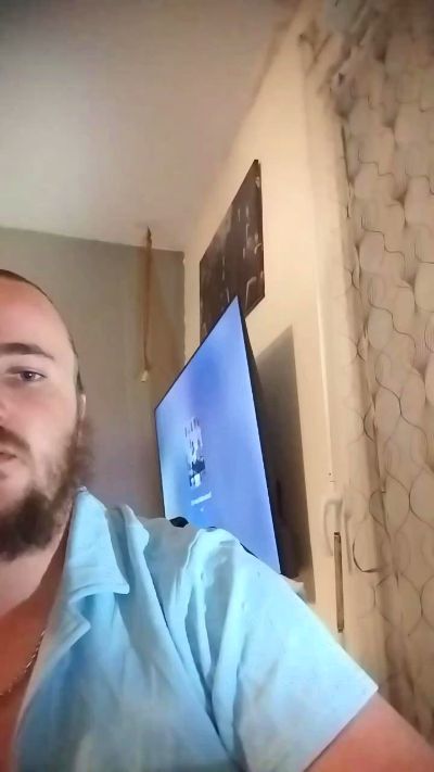Le____s live from France