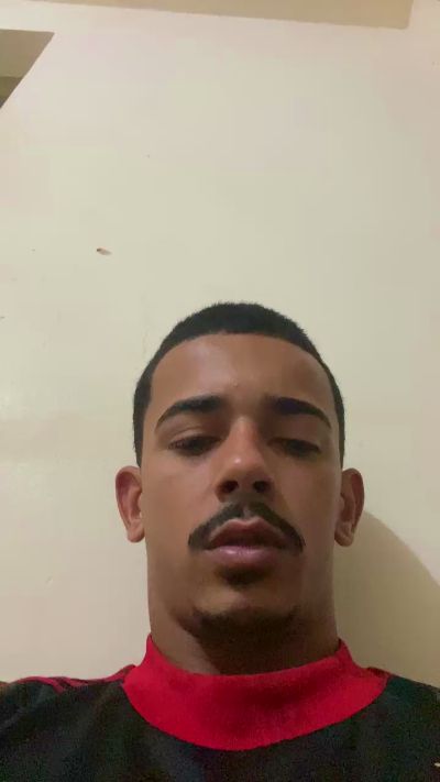 Leo6670 live from Brazil