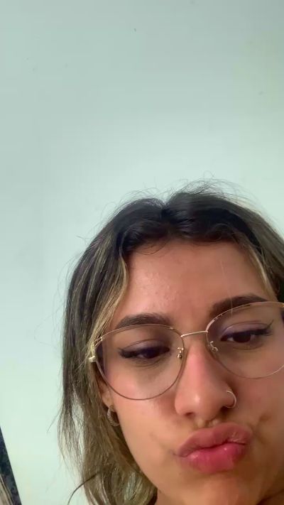 Liahot69 live from Colombia