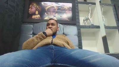 LiamBlass93 live from Colombia