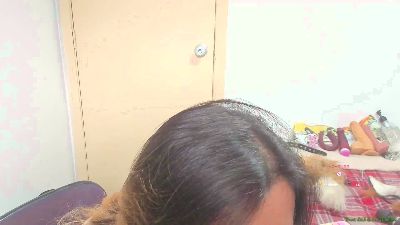 Linnie_doll live from Colombia