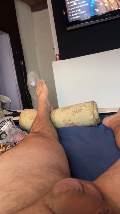 Lordtom_ live from Italy
