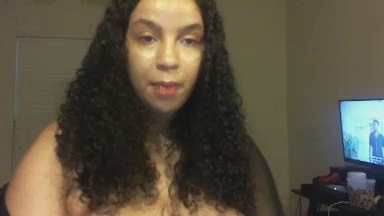 Lotuzpetals live from United States
