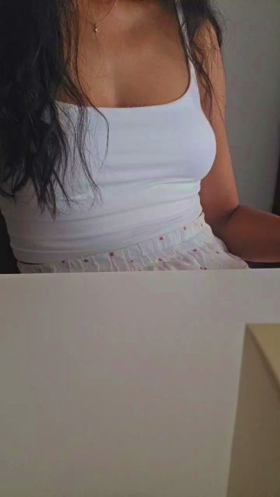 Luanahh live from Portugal