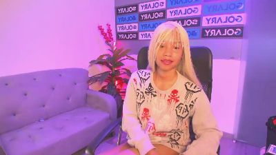 LunaOwens live from Colombia