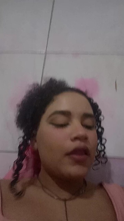 MadamePandorah live from Brazil
