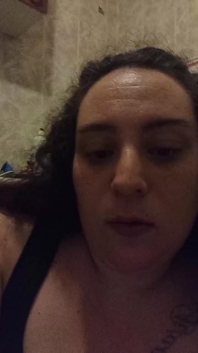 Mariayraul live from Spain