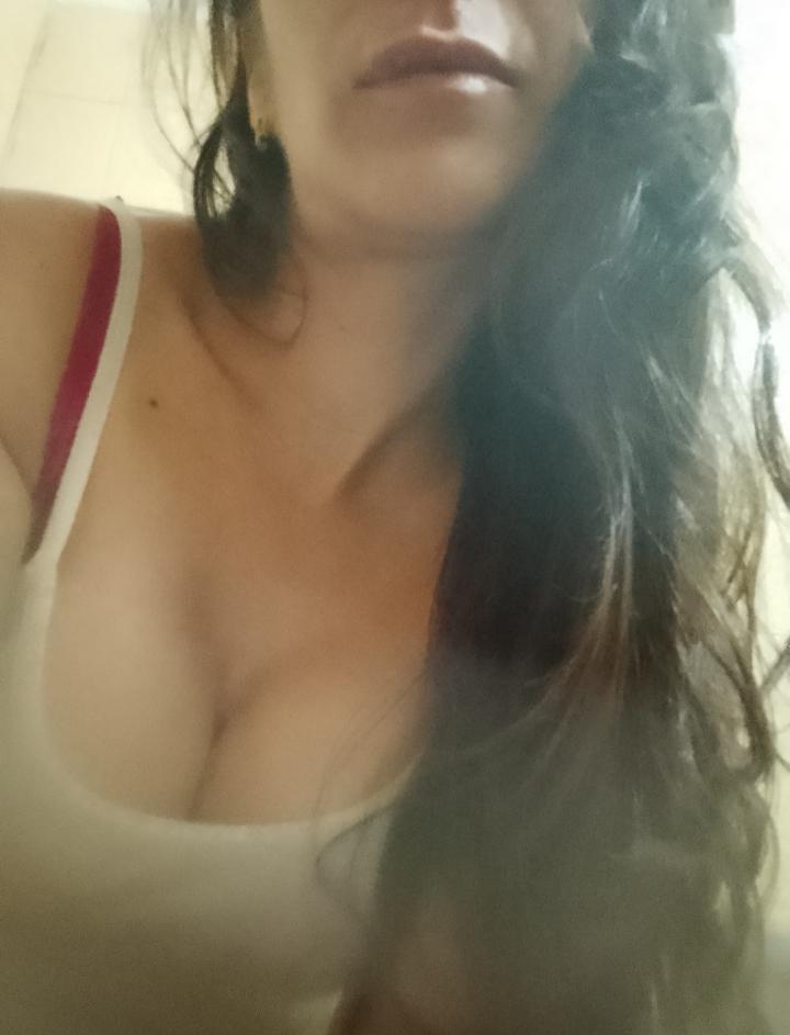 MaribelZV1 live from Argentina