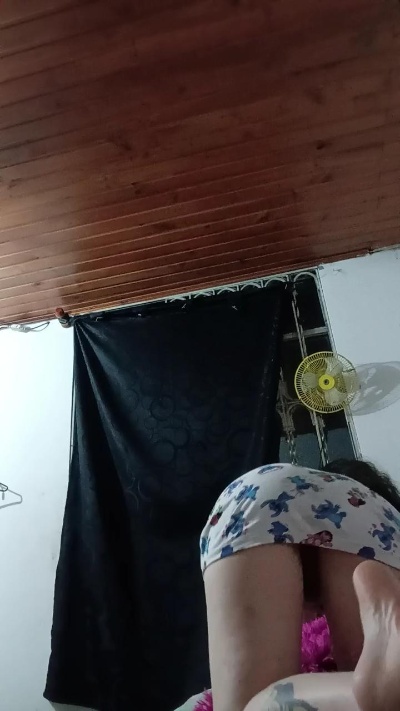 Marie__18 live from Colombia