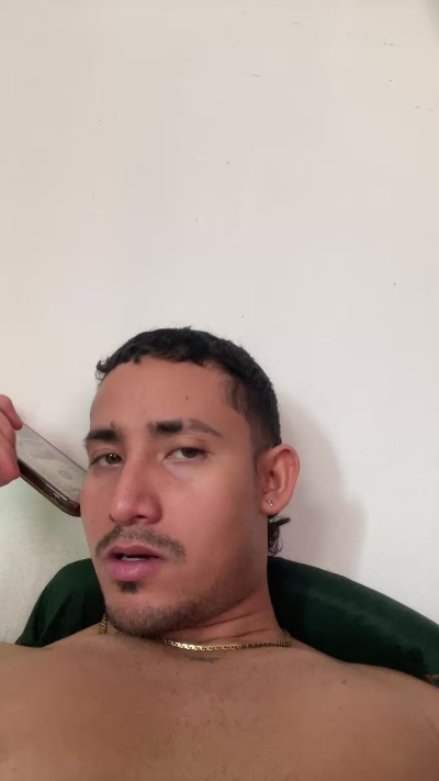 Mile_777 live from Colombia