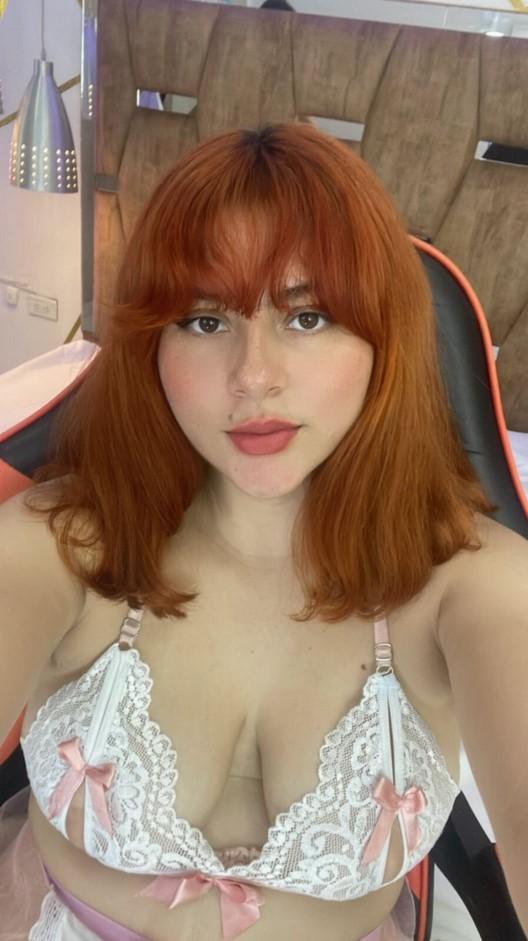 NatyKiss_ live from Italy
