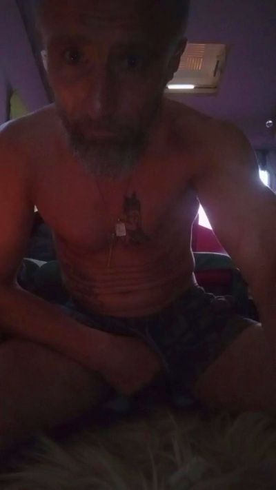 NaughtyDaddyOO live from Germany