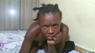 Naughtyviv live from Kenya