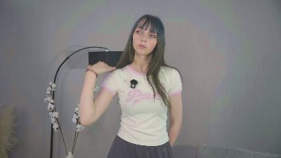 NettieReckleben live from France