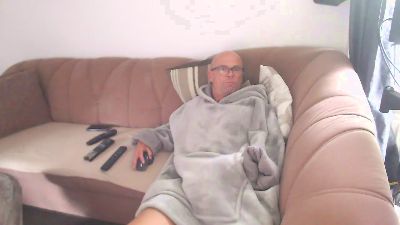 Nupsi live from Germany