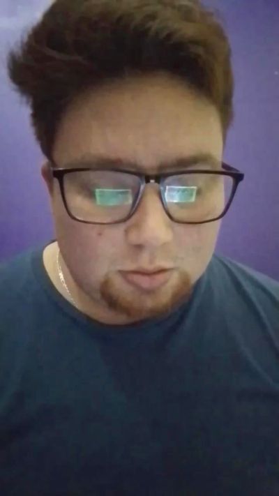 PPjose95 live from Chile