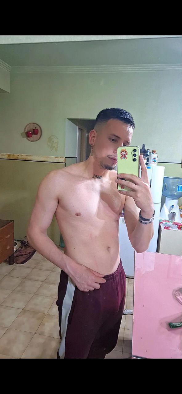 Pablito99 live from Argentina