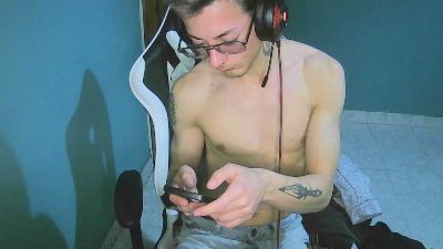 ReyAbsoluto live from Argentina