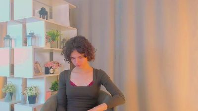 RozellaHachey live from France